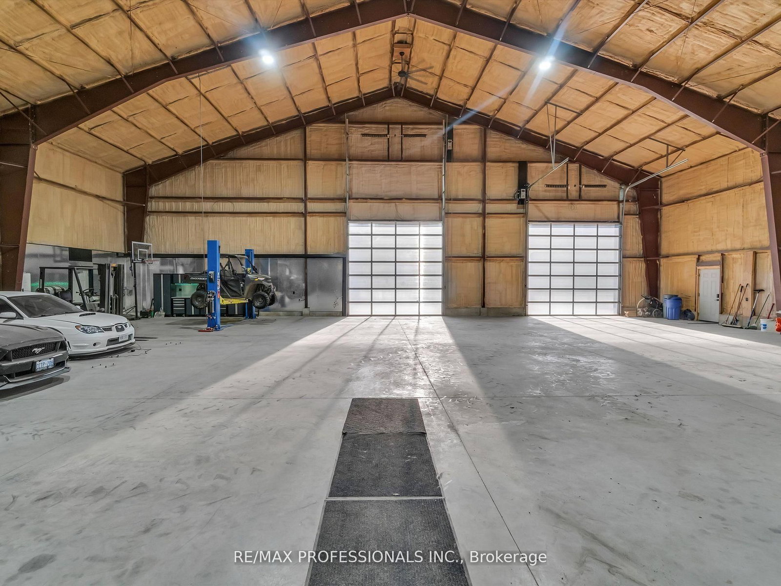 2320 Highway 117 • Lake of Bays, ON photo 5