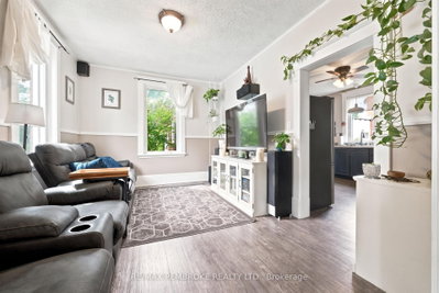 550 Mary Street • Pembroke, ON photo 7