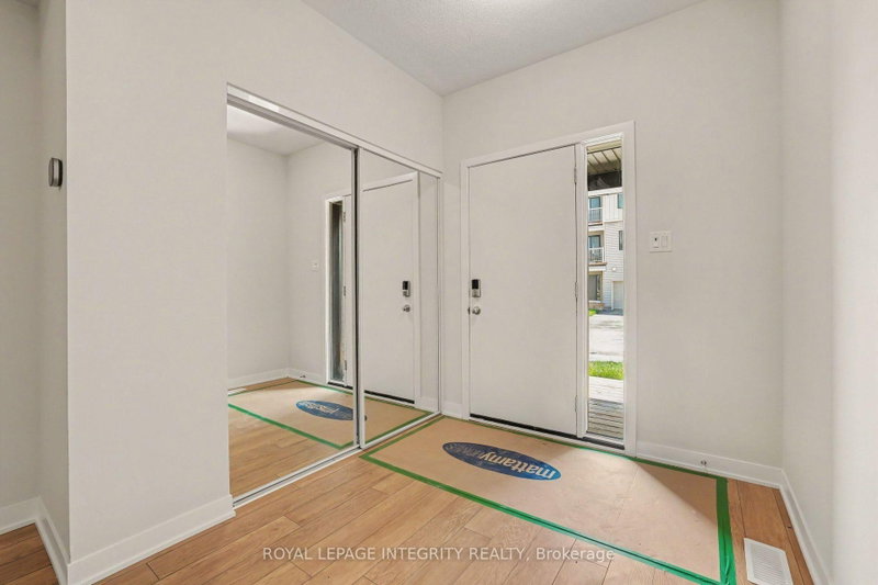 825 Demulcent Lane