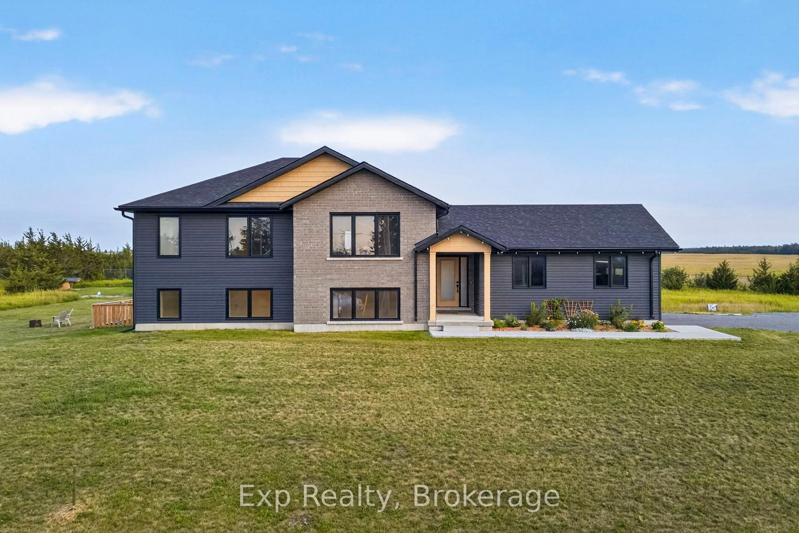 3300 County Road 2 Road • Prince Edward County, ON photo 1
