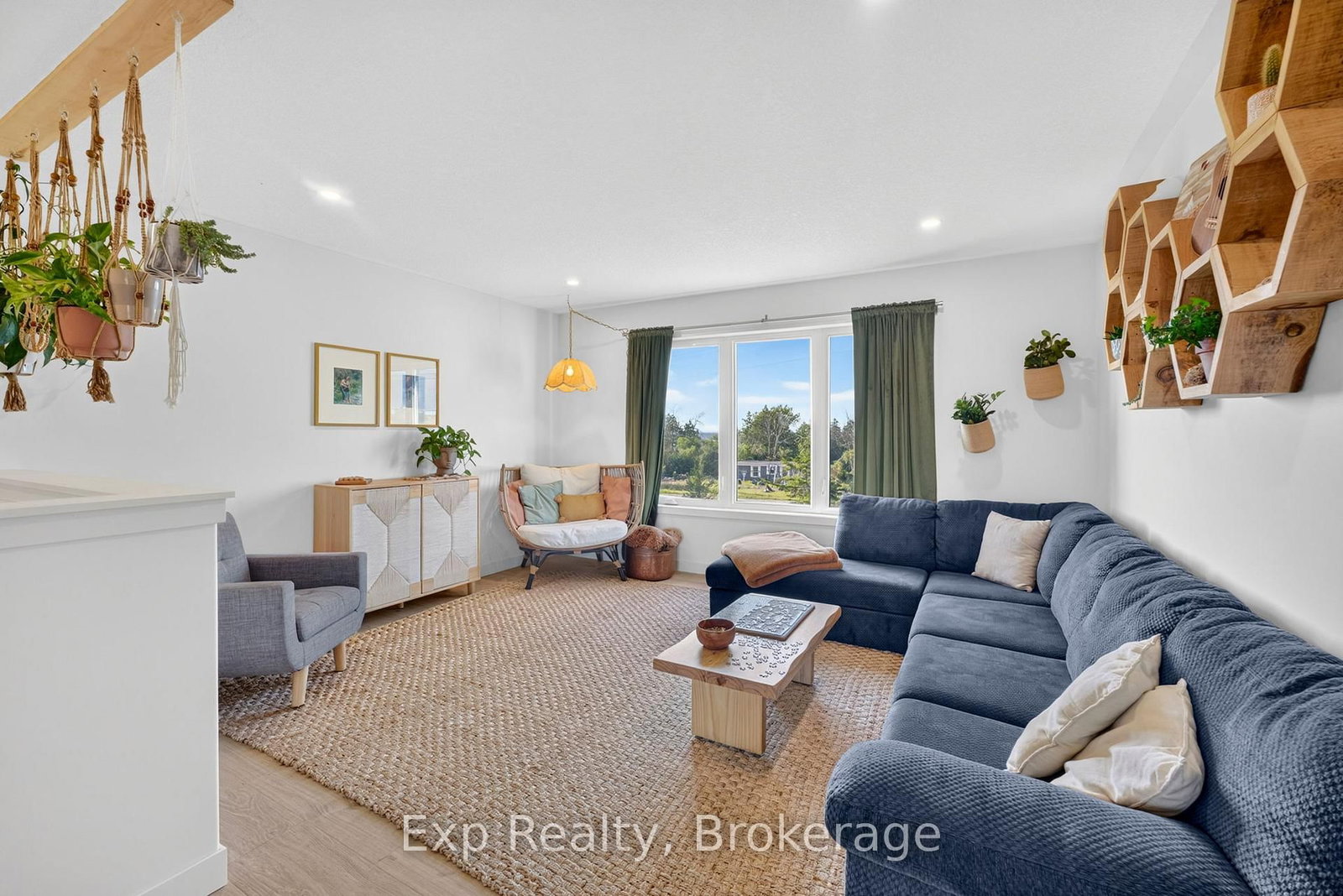 3300 County Road 2 Road • Prince Edward County, ON photo 10