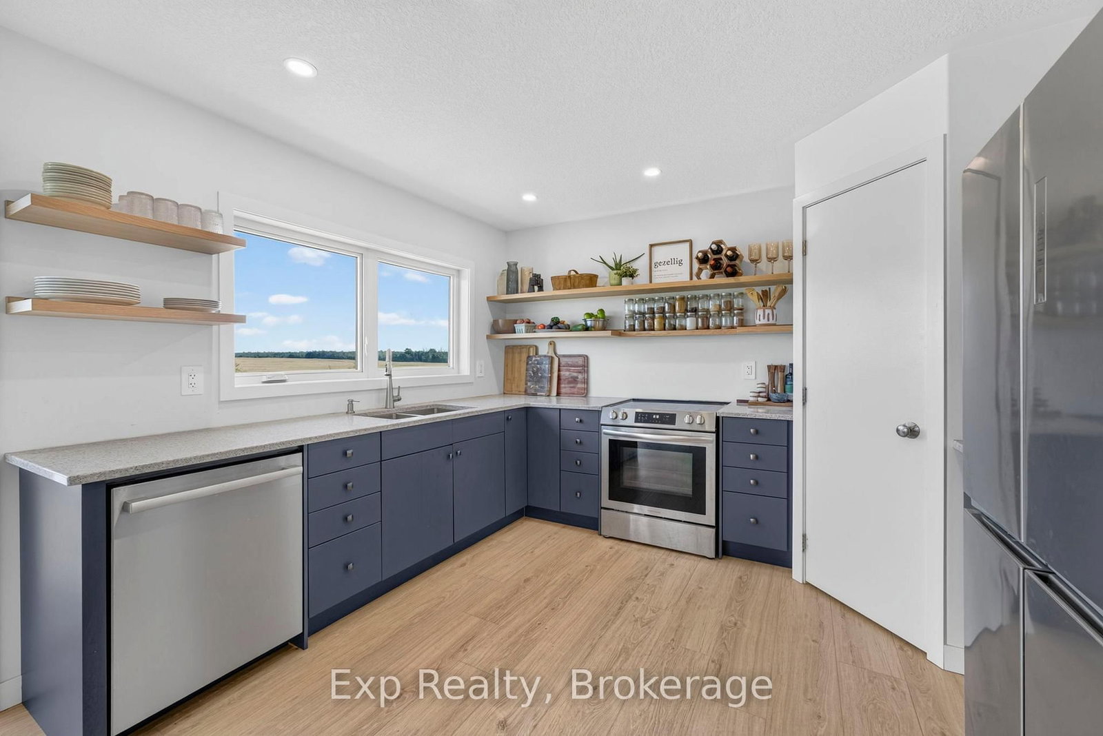 3300 County Road 2 Road • Prince Edward County, ON photo 11