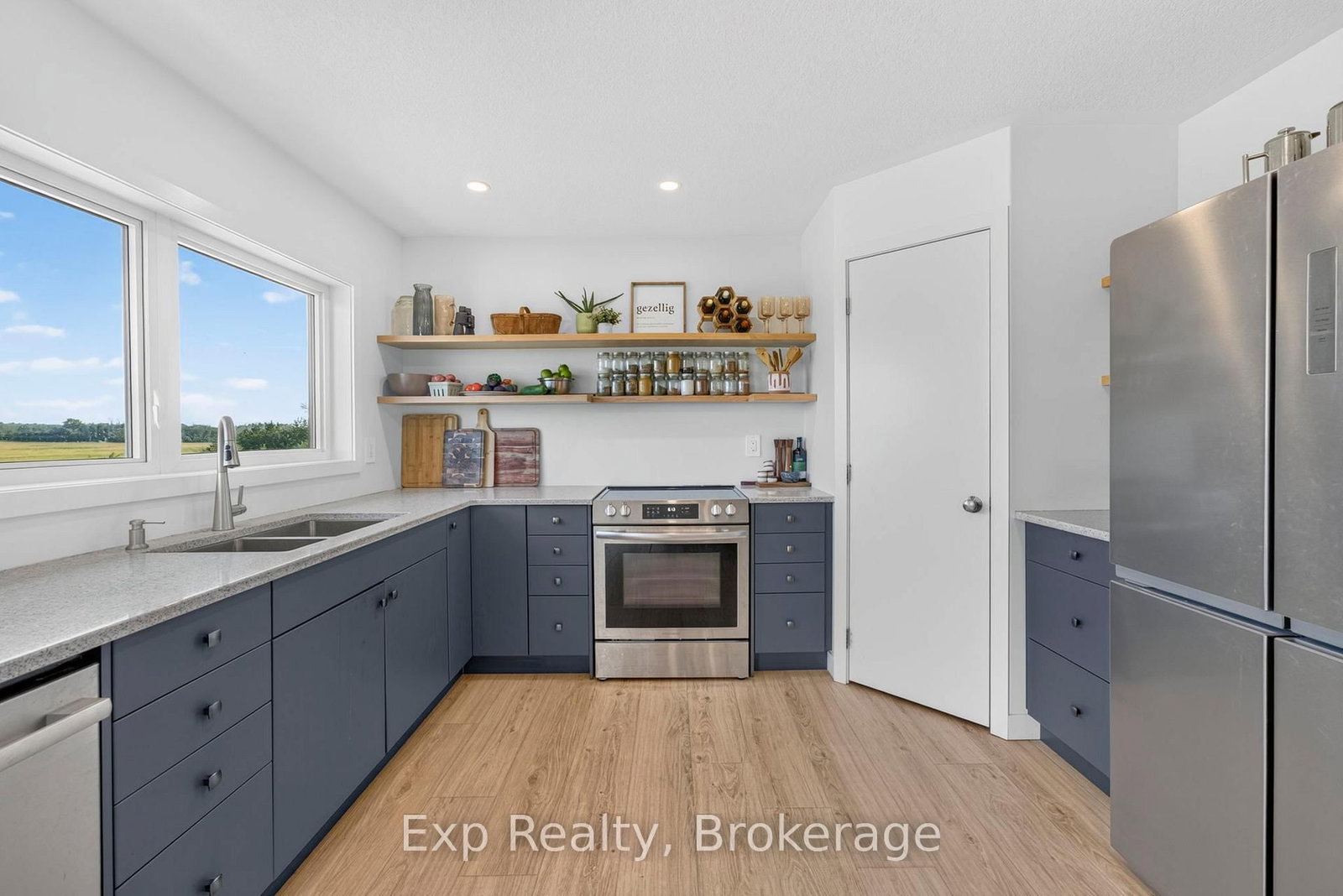 3300 County Road 2 Road • Prince Edward County, ON photo 12