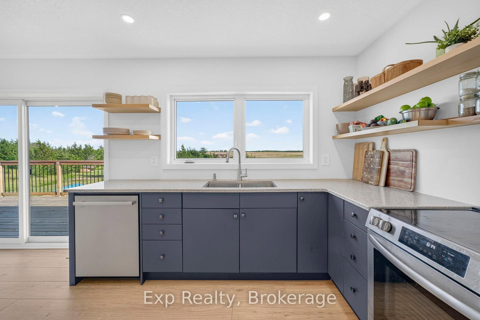3300 County Road 2 Road • Prince Edward County, ON photo 13