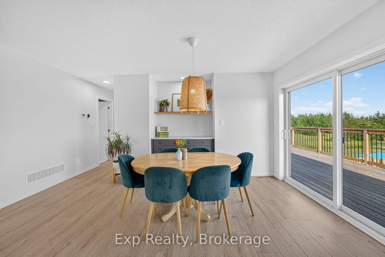 3300 County Road 2 Road • Prince Edward County, ON photo 16