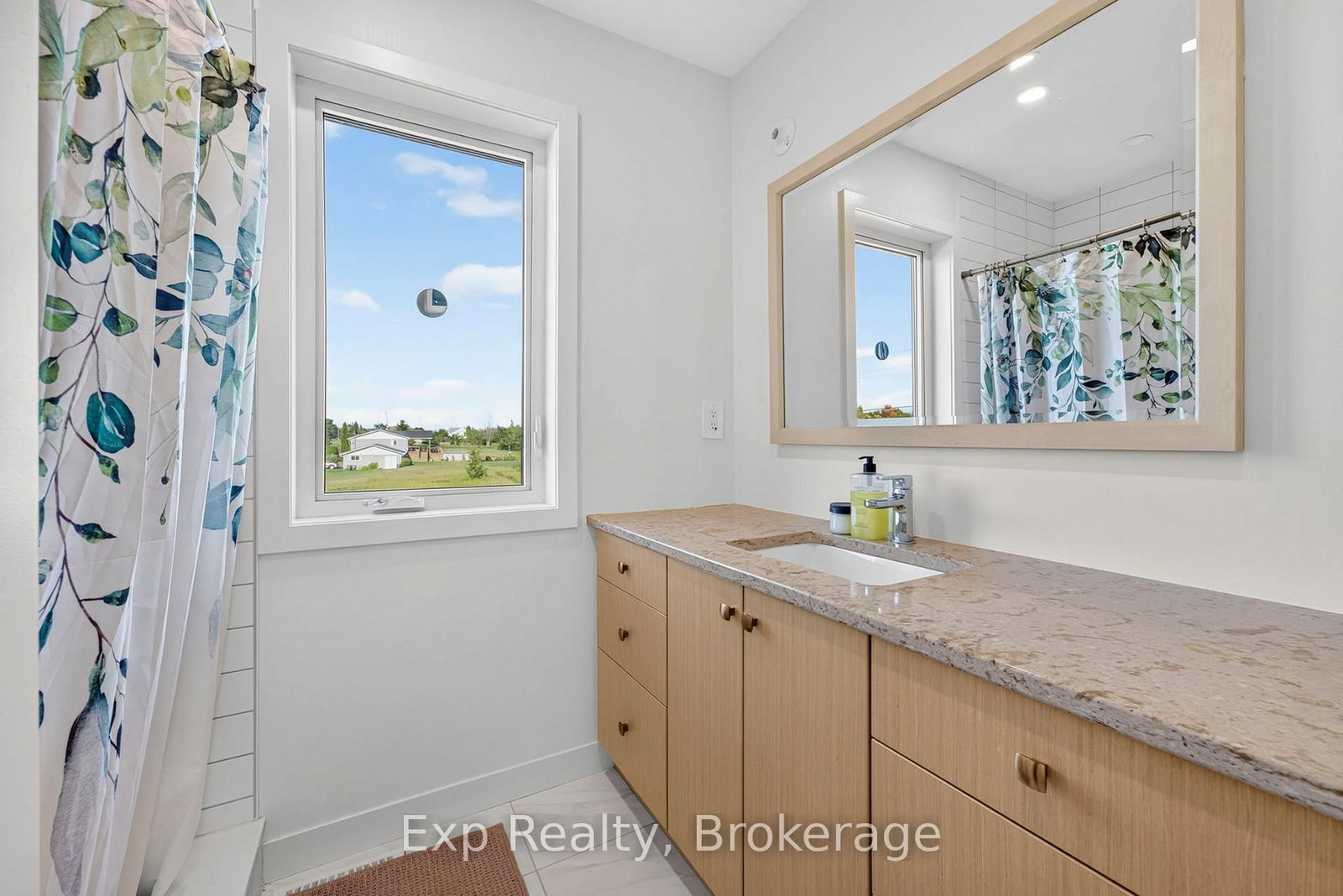 3300 County Road 2 Road • Prince Edward County, ON photo 21