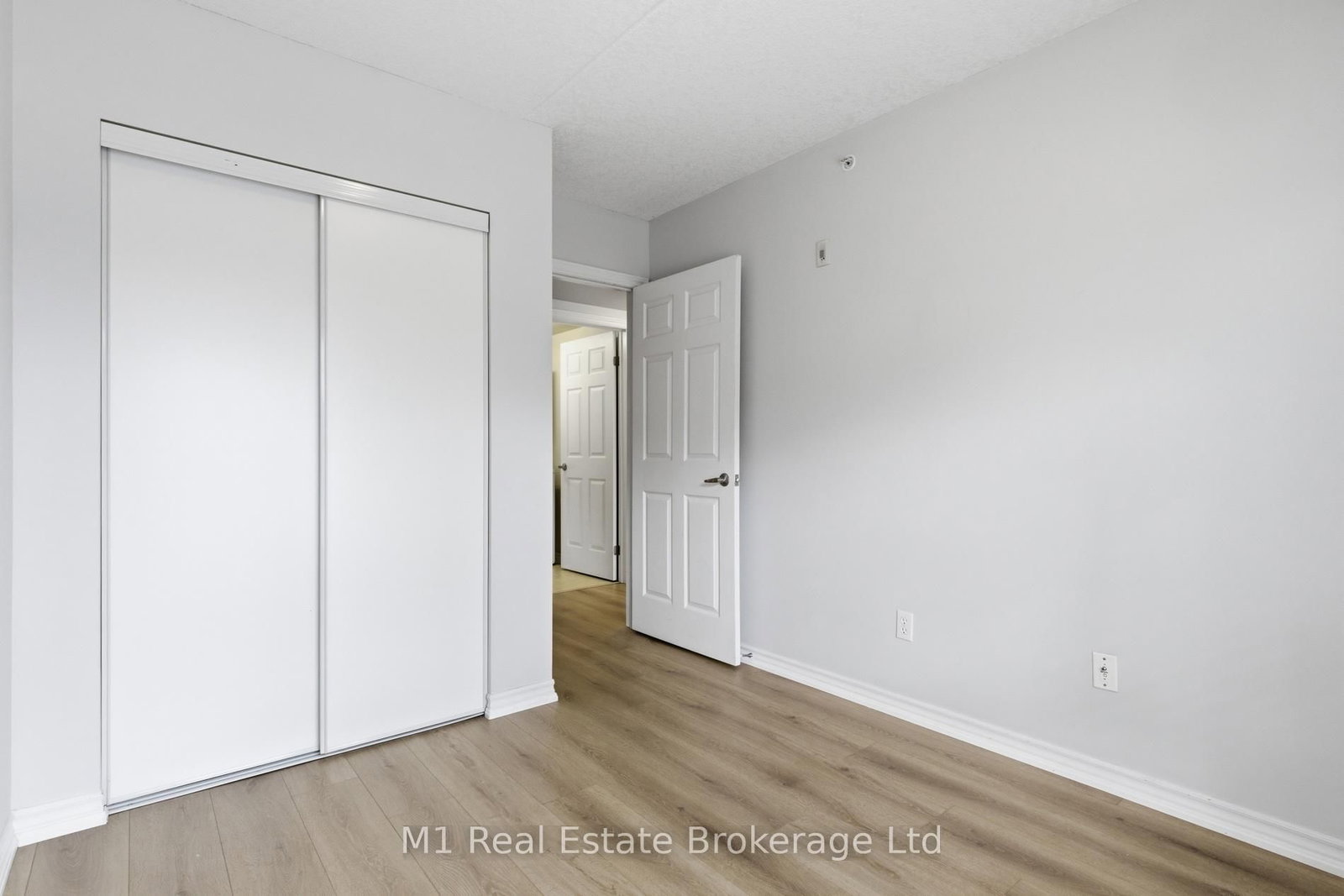 45 Goodwin Drive • #311 • Guelph, ON photo 5