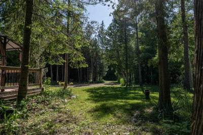 18 Hicks Lane N • Kincardine, ON photo 5