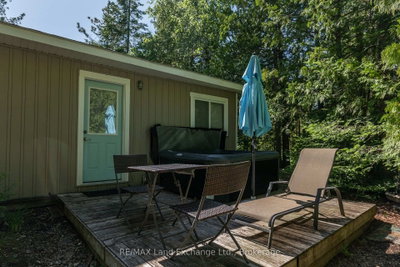 18 Hicks Lane N • Kincardine, ON photo 6