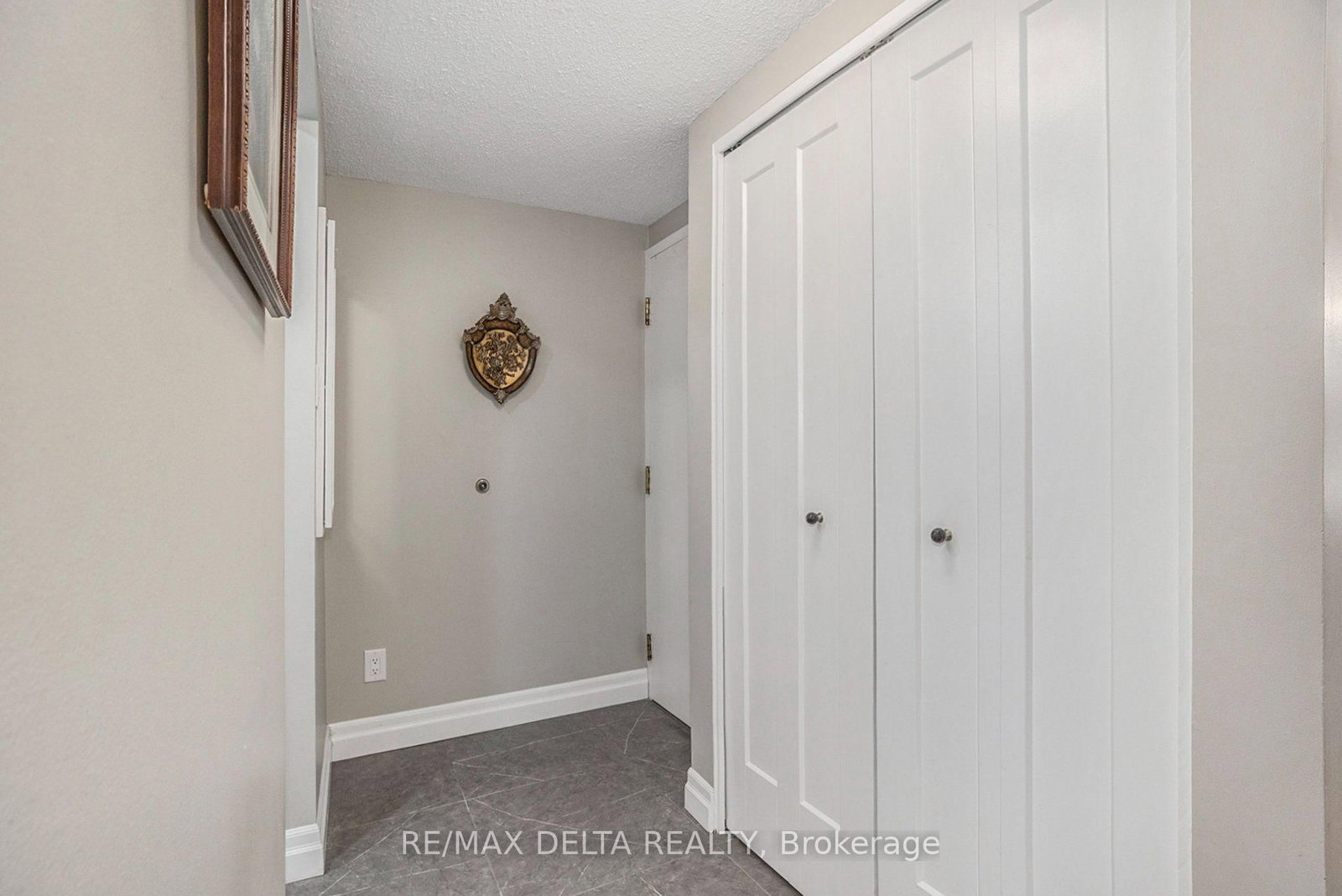 295 Gilmour Street • #304 • Ottawa, ON photo 6