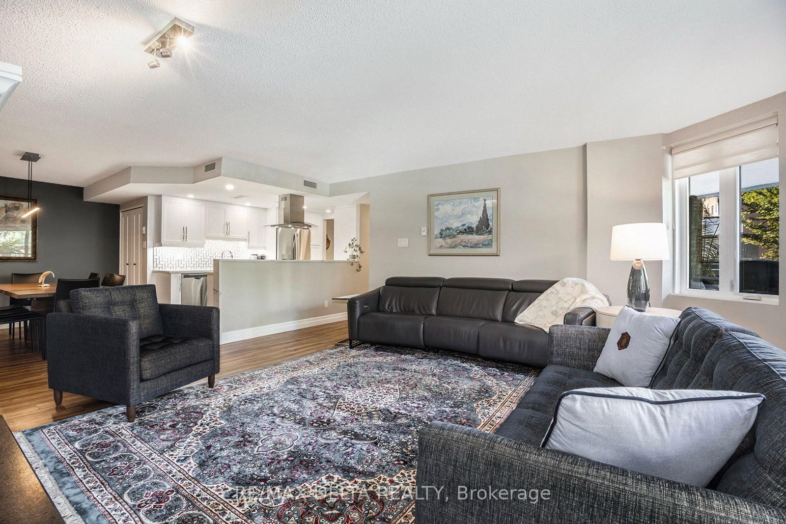 295 Gilmour Street • #304 • Ottawa, ON photo 9