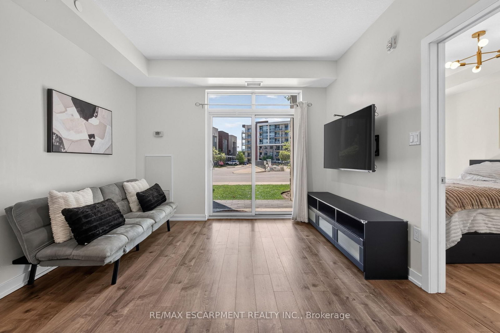 101 Shoreview Place • #123 • Hamilton, ON photo 17