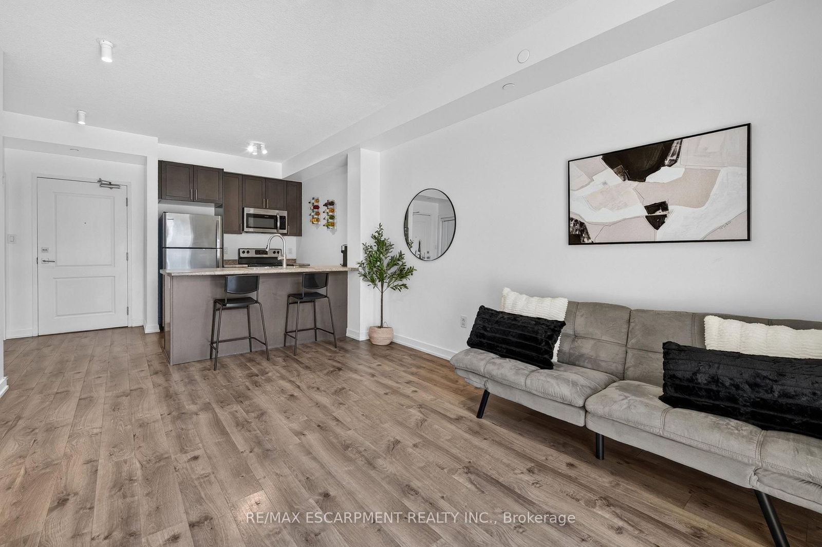 101 Shoreview Place • #123 • Hamilton, ON photo 19