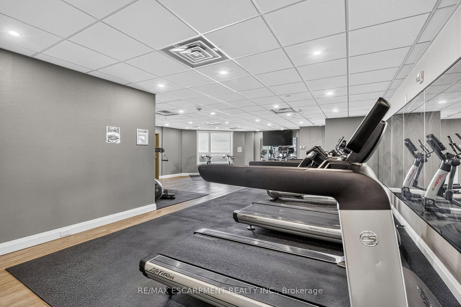 101 Shoreview Place • #123 • Hamilton, ON photo 32