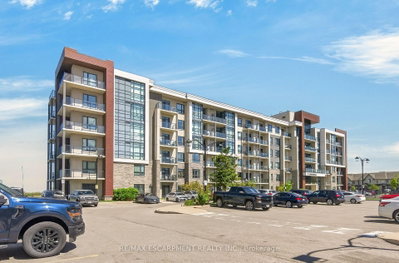101 Shoreview Place • #123 • Hamilton, ON photo 4