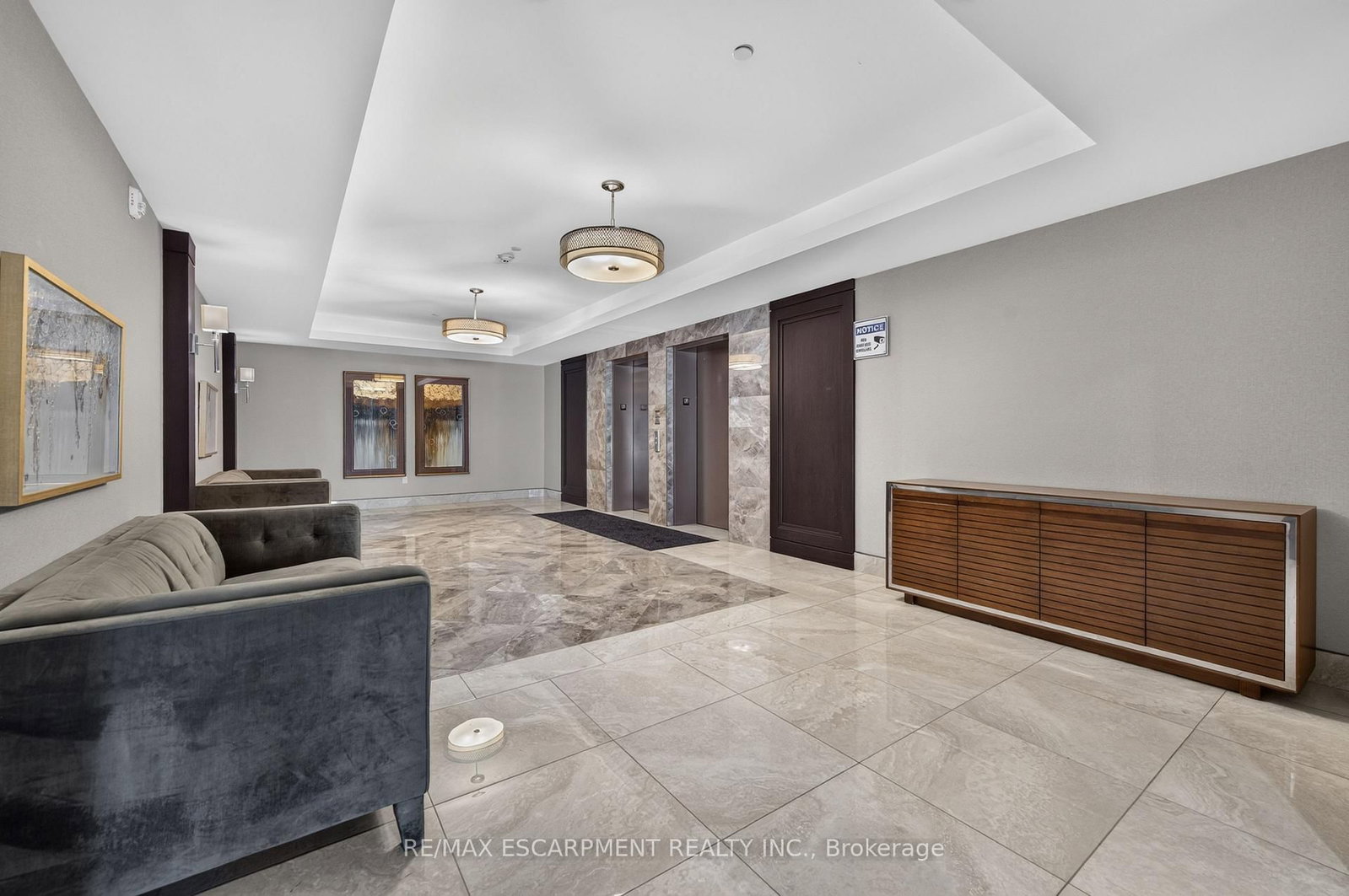 101 Shoreview Place • #123 • Hamilton, ON photo 6