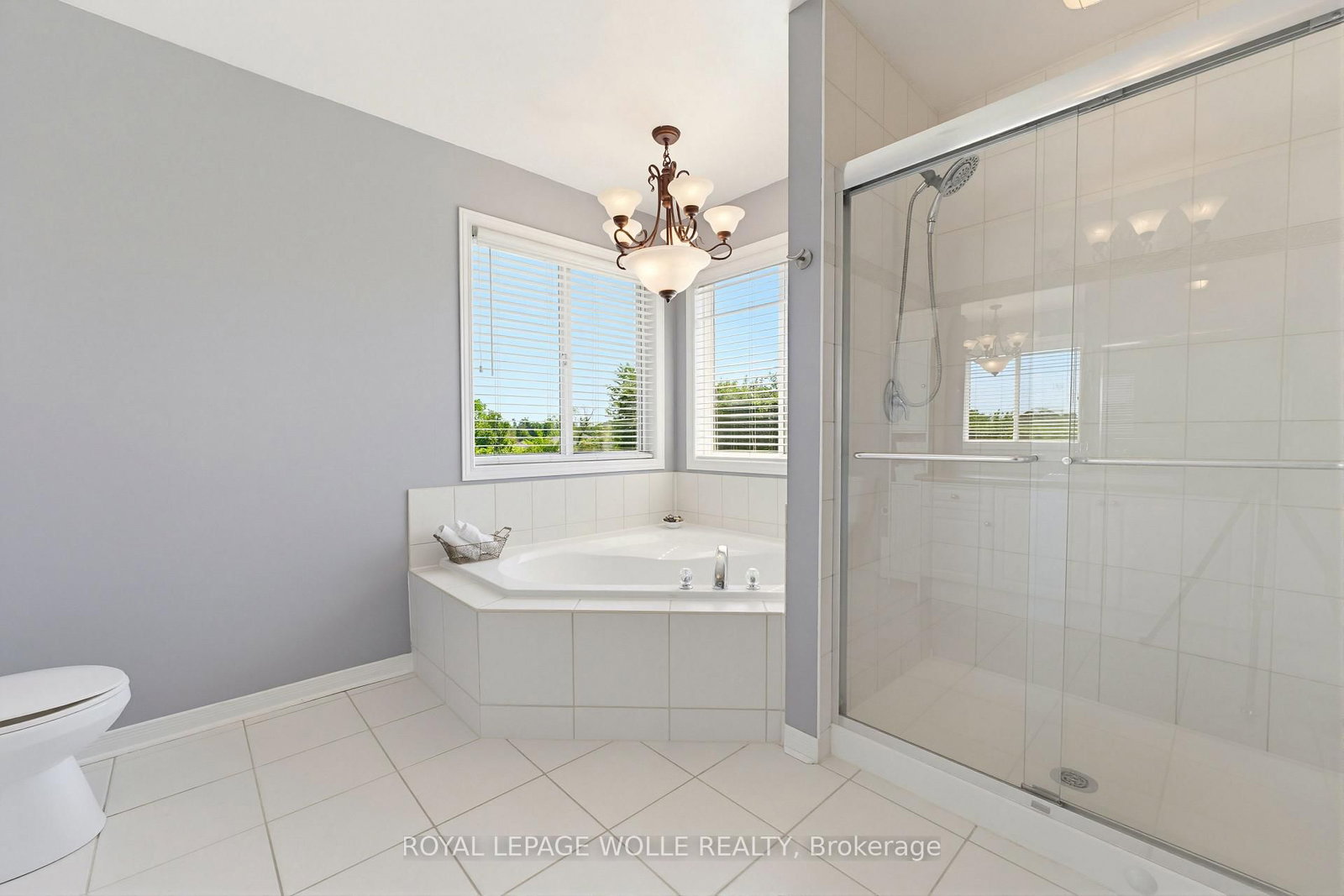 359 Pine Valley Drive • Kitchener, ON photo 28