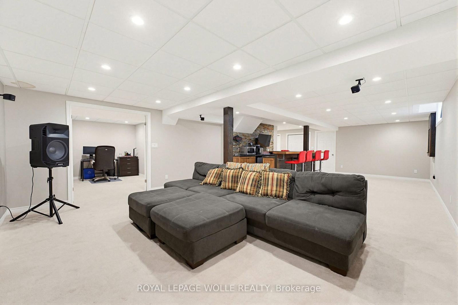 359 Pine Valley Drive • Kitchener, ON photo 35