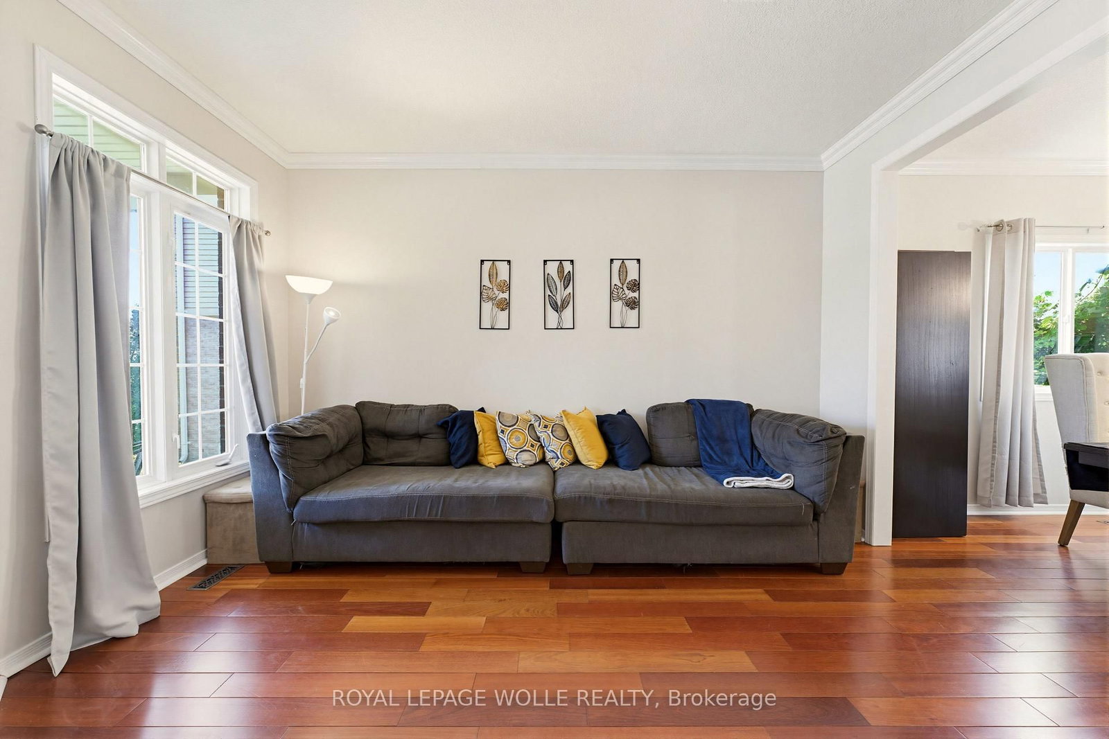 359 Pine Valley Drive • Kitchener, ON photo 9