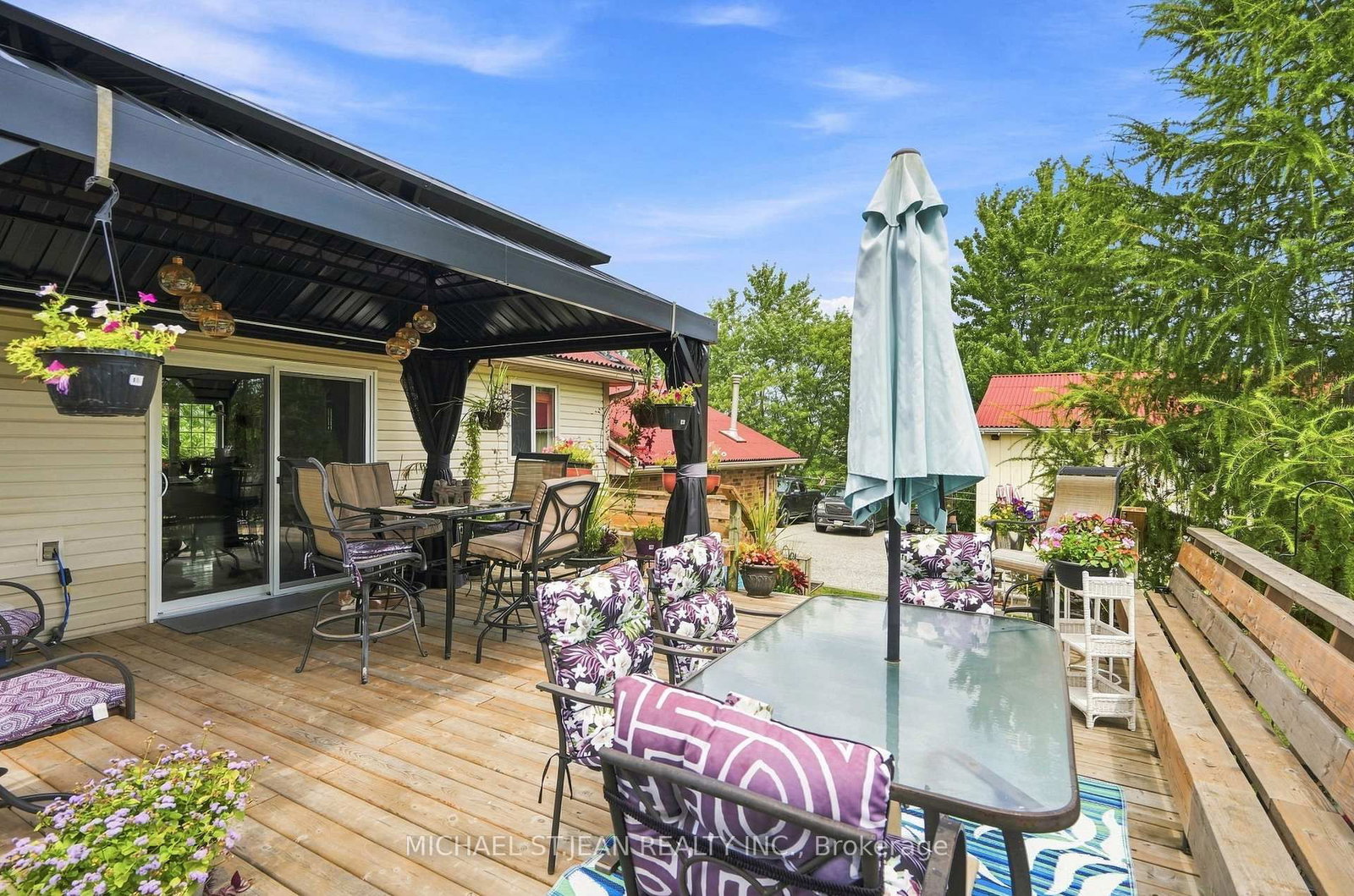 3557 Grimsby Road • Grimsby, ON photo 40