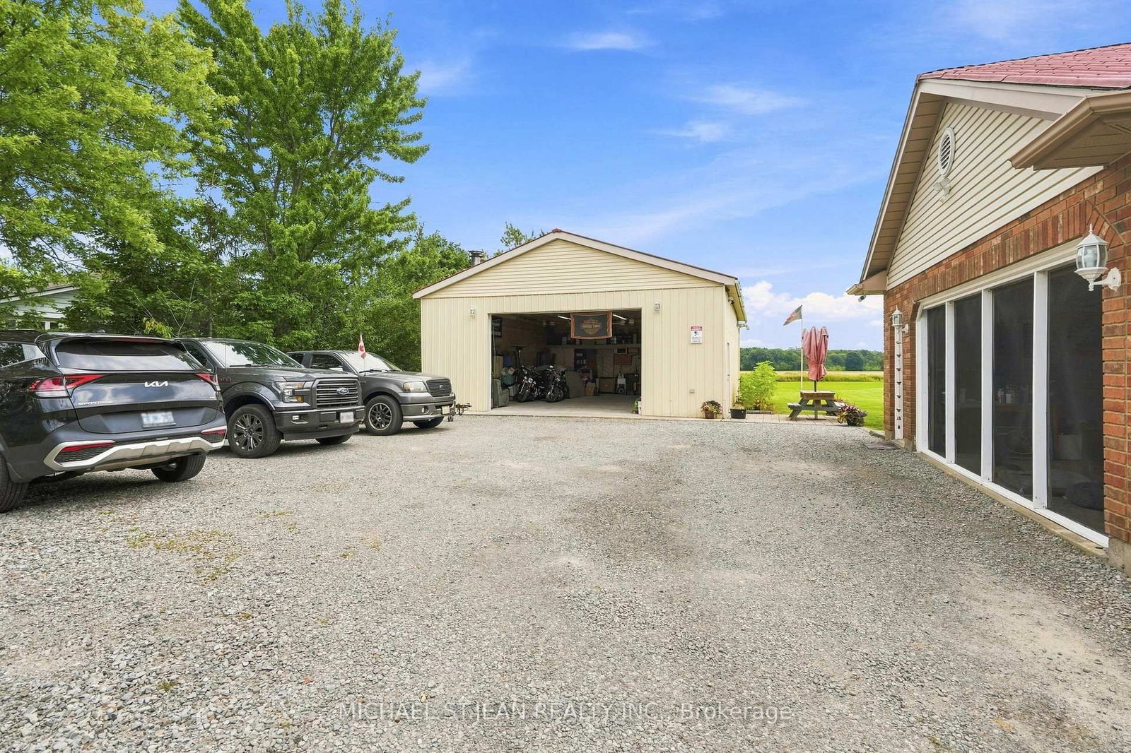 3557 Grimsby Road • Grimsby, ON photo 49