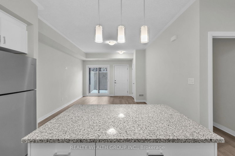 69 - 25 ISHERWOOD Avenue N
