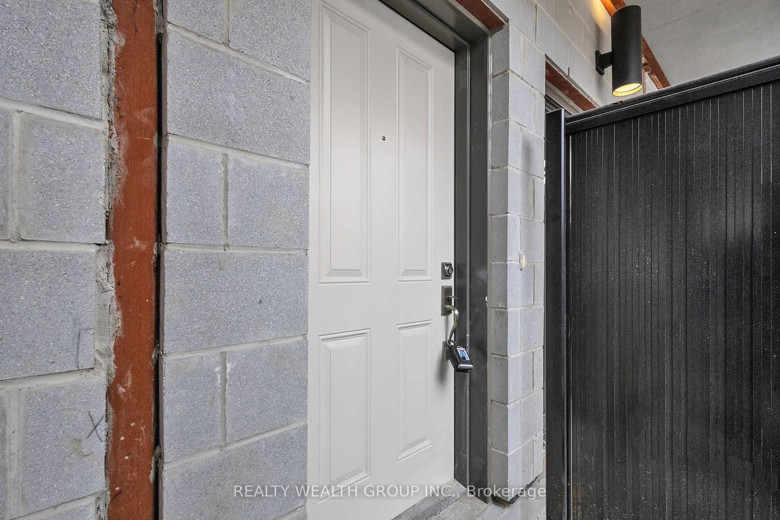 25 ISHERWOOD Avenue N • #69 • Cambridge, ON photo 5
