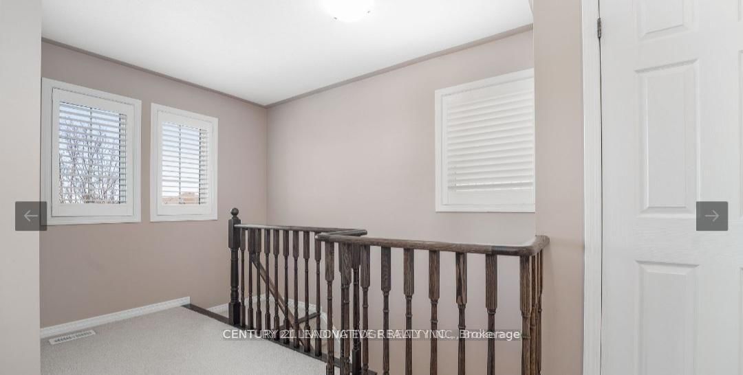 26 Duncan Avenue • Brantford, ON photo 9