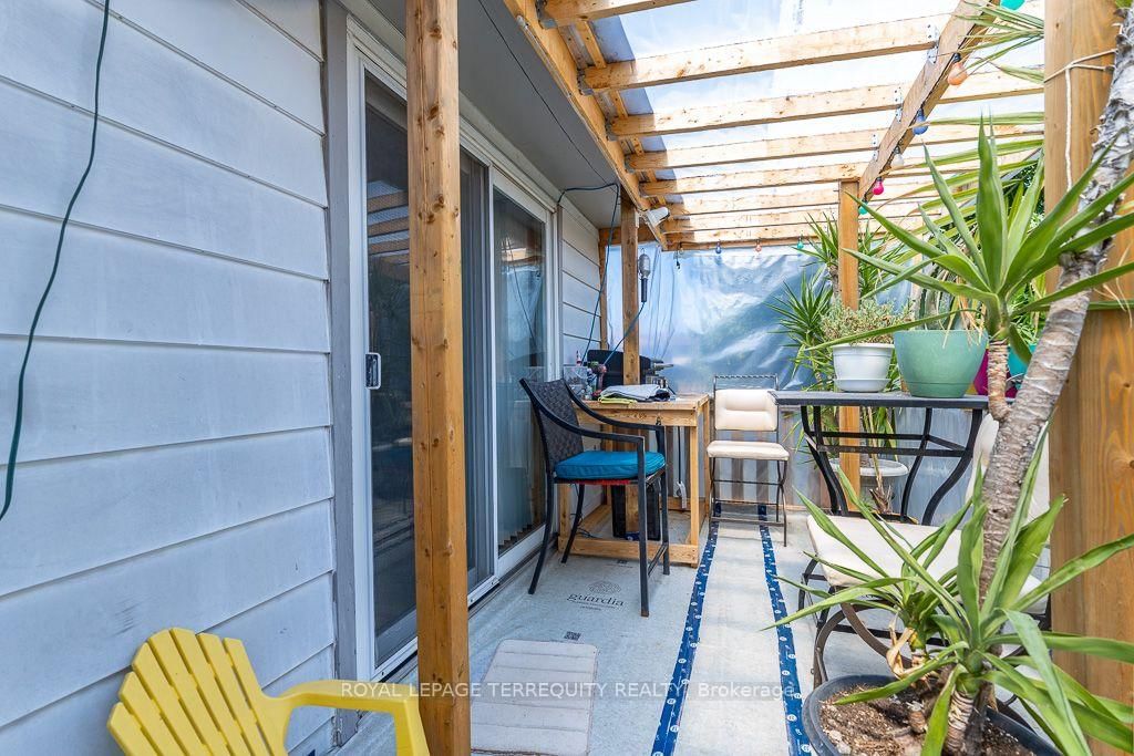 134 Homeside Avenue • Hamilton, ON photo 36