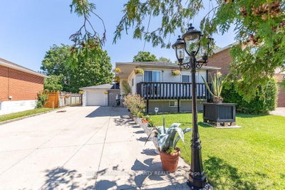 134 Homeside Avenue • Hamilton, ON photo 5