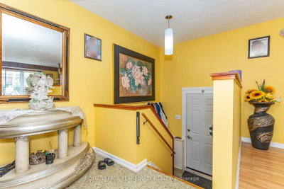 134 Homeside Avenue • Hamilton, ON photo 9