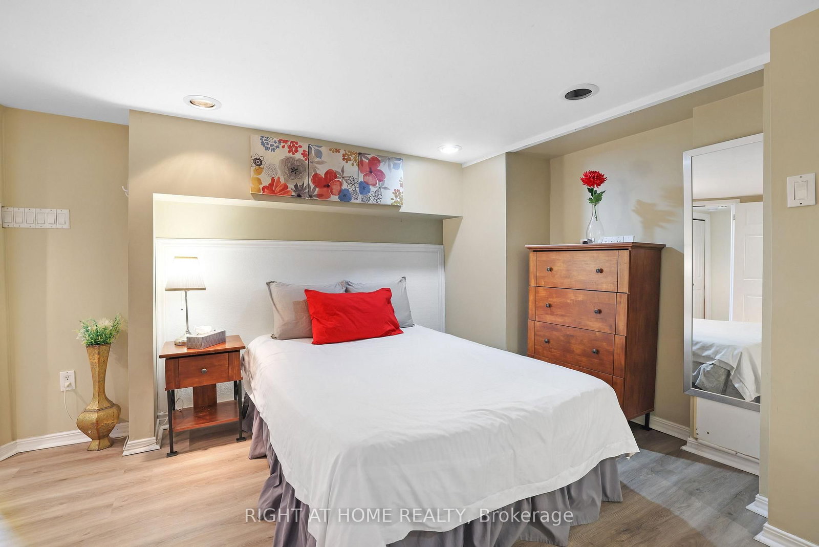 333 Main Street • Ottawa, ON photo 31