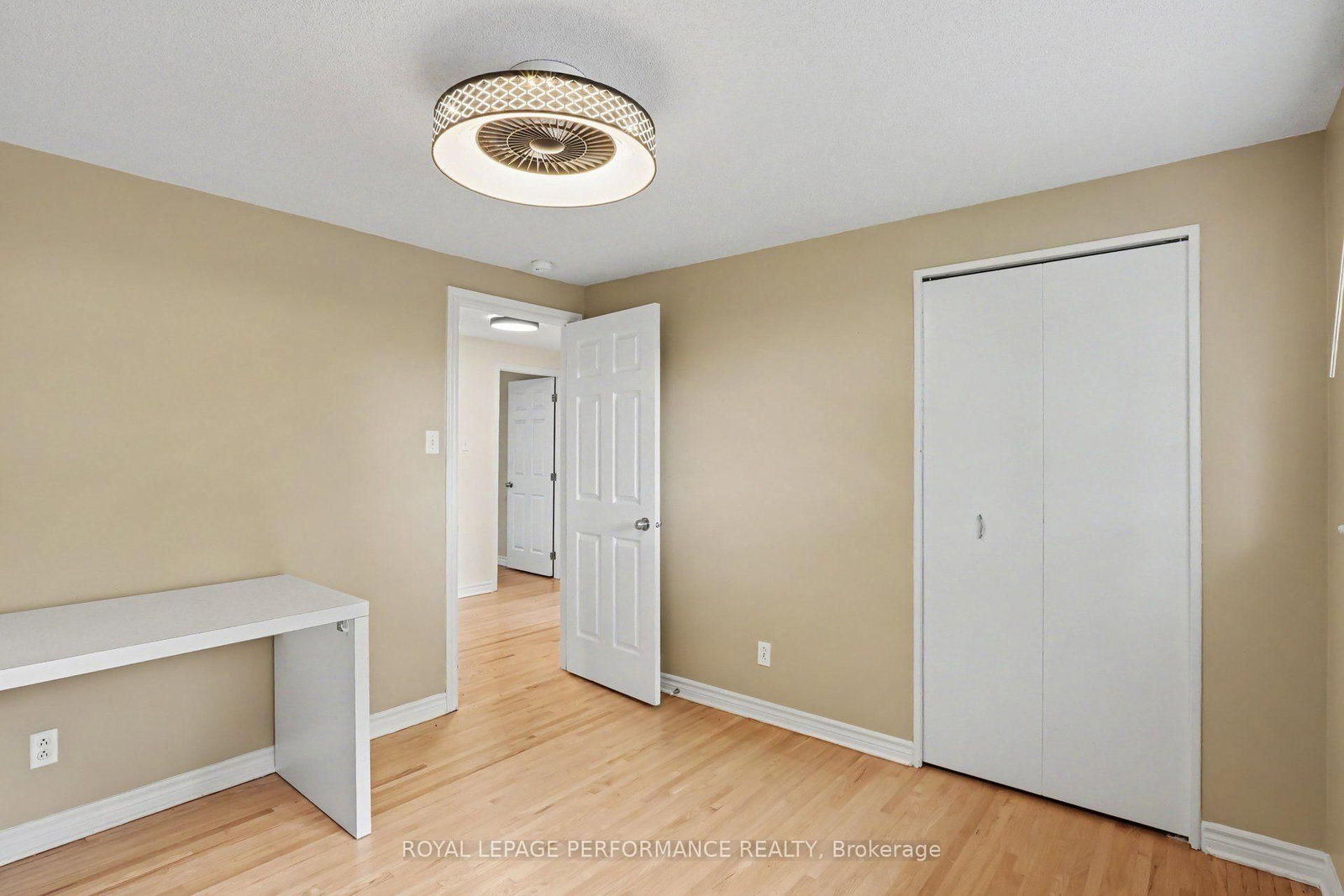 13 Centrepark Drive • Ottawa, ON photo 24
