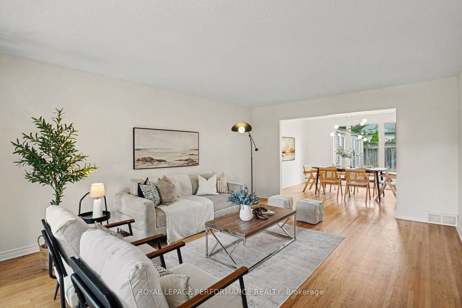 13 Centrepark Drive • Ottawa, ON photo 7