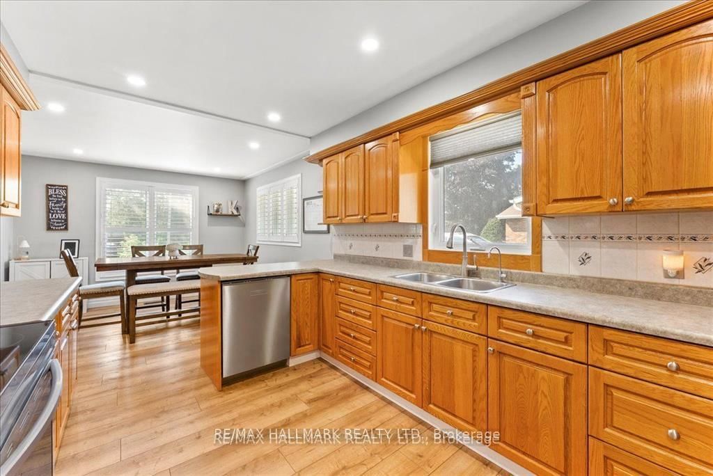 545 St George Street E • Centre Wellington, ON photo 14
