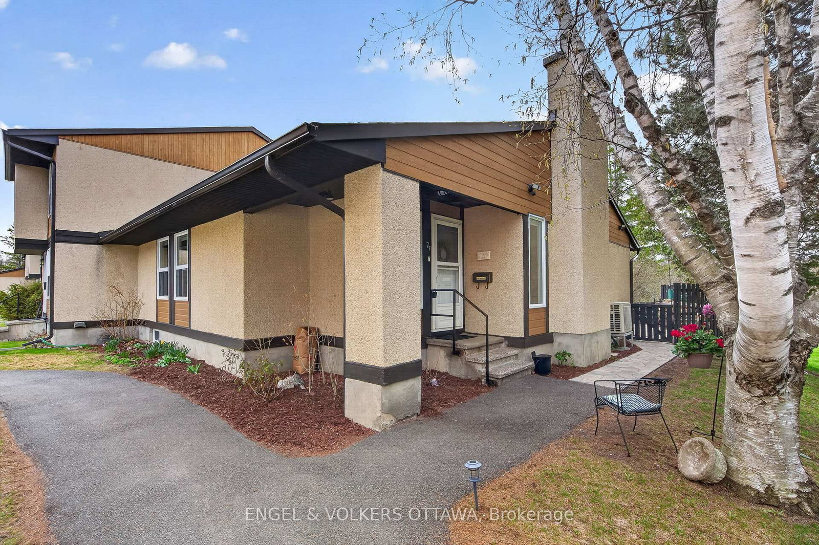 3344 Uplands Drive • #77 • Ottawa, ON photo 1