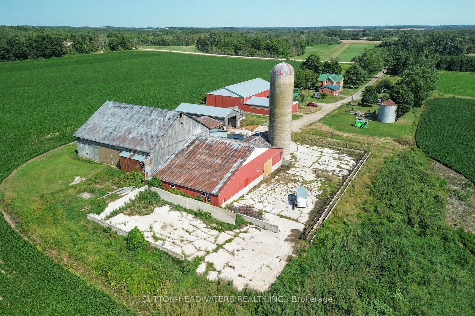 8526 Eramosa Townline • Centre Wellington, ON photo 4