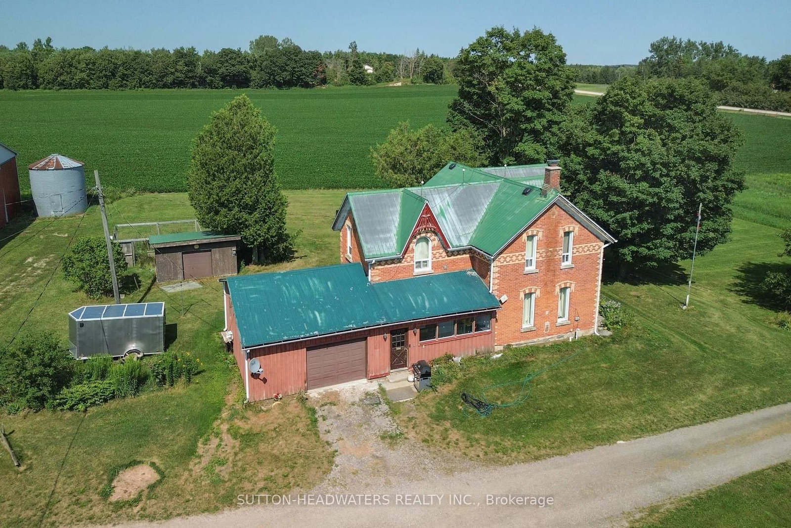8526 Eramosa Townline • Centre Wellington, ON photo 5