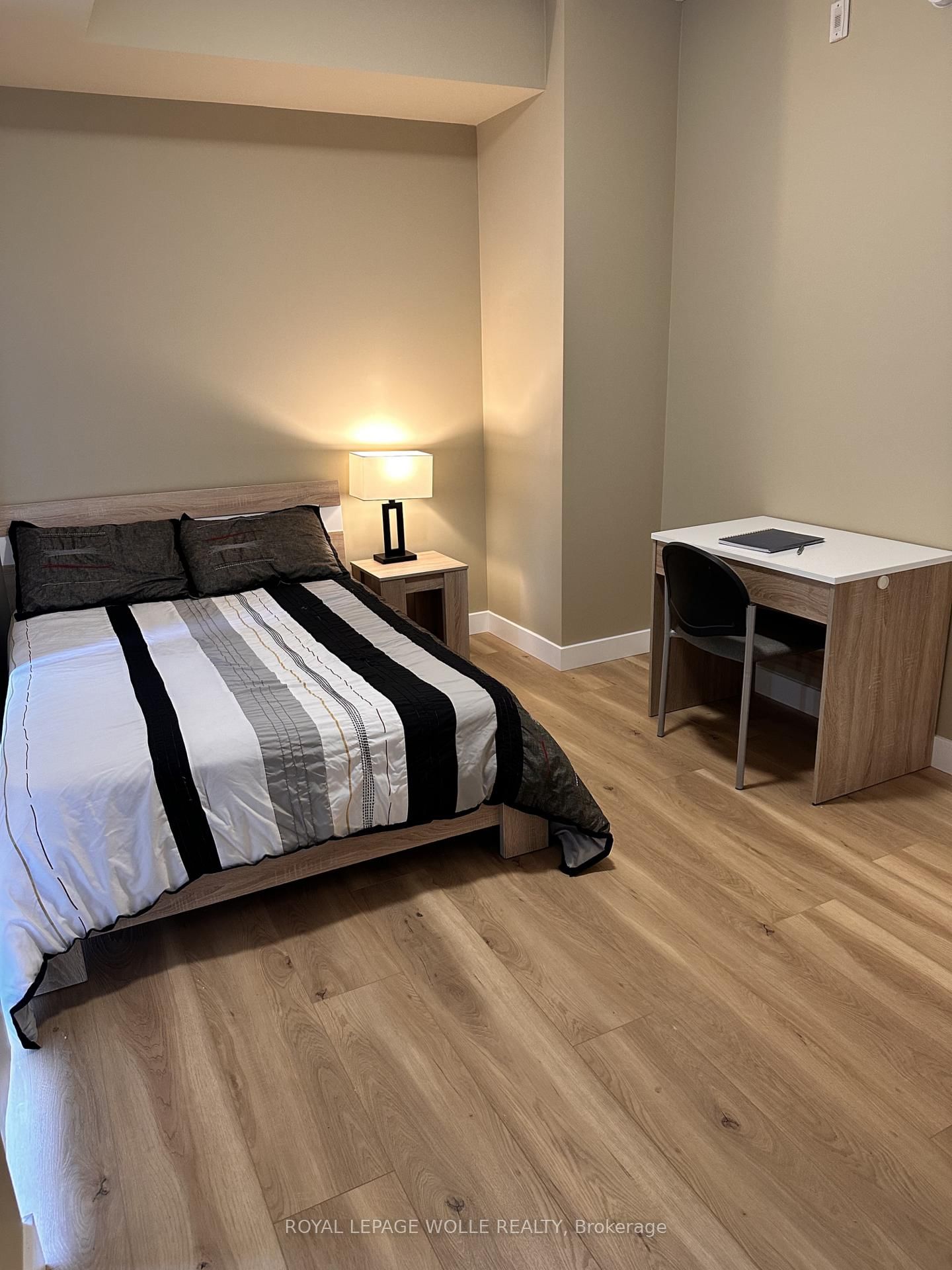 280 Lester Street • #404 • Waterloo, ON photo 14