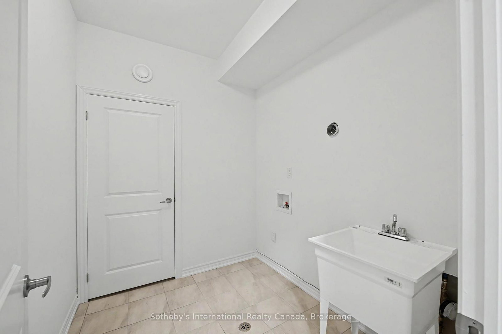 12 Hillcroft Way • Kawartha Lakes, ON photo 11
