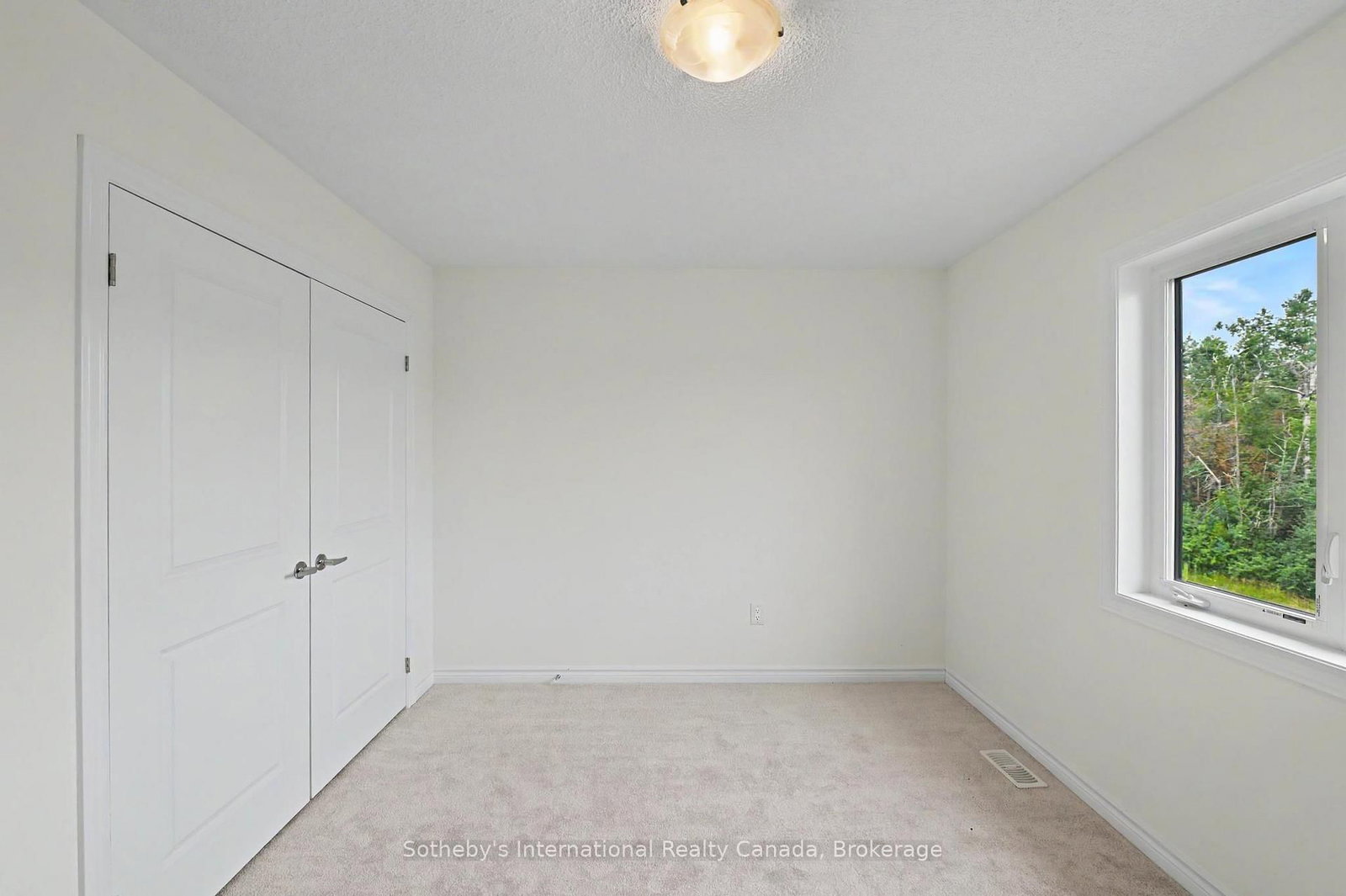 12 Hillcroft Way • Kawartha Lakes, ON photo 36