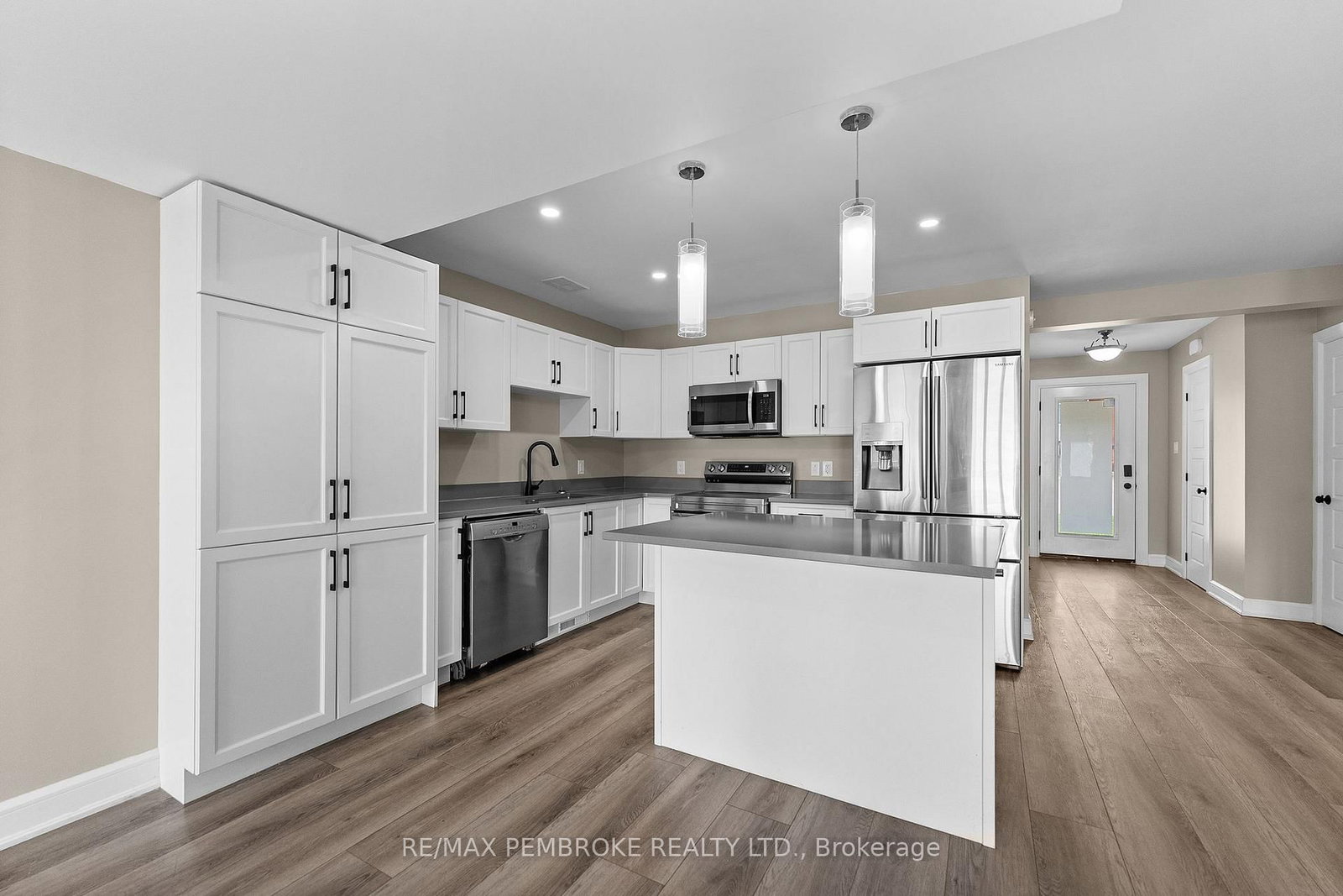 41 Northbrook Road • Petawawa, ON photo 12