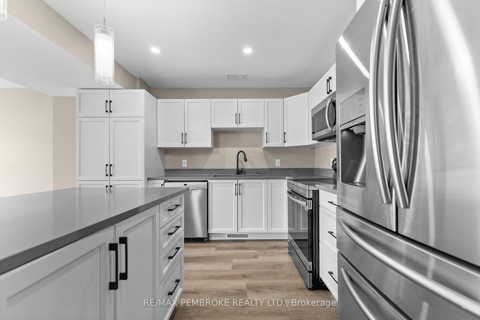 41 Northbrook Road • Petawawa, ON photo 13