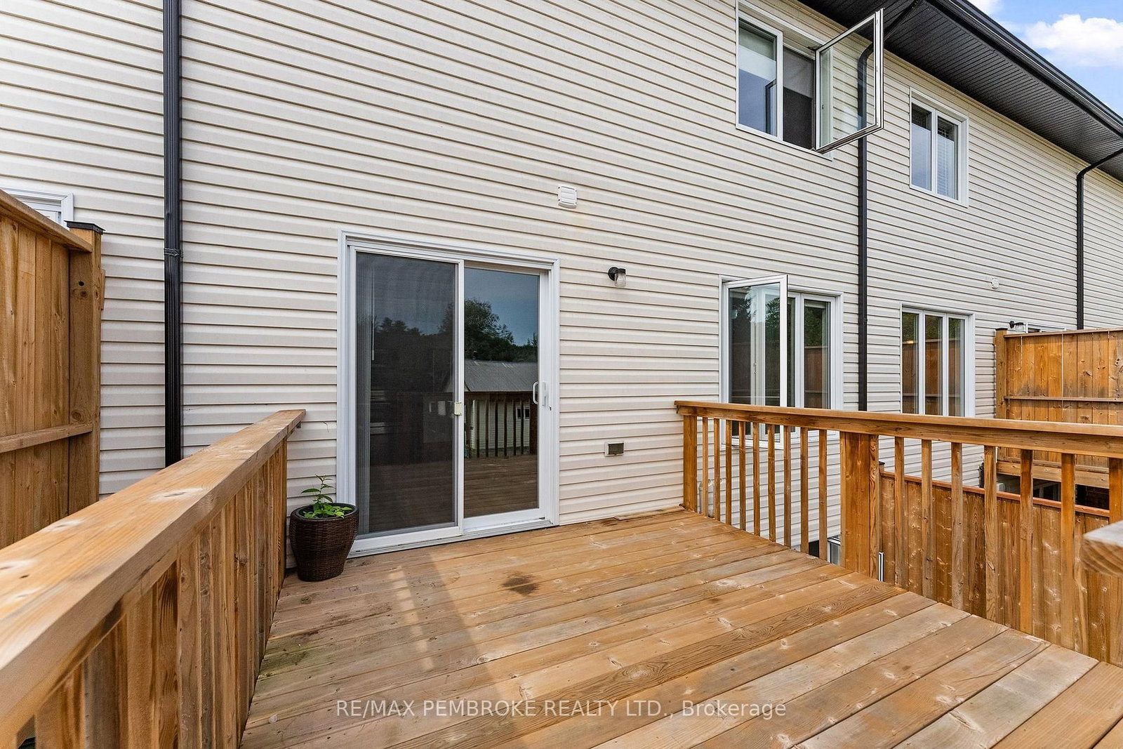 41 Northbrook Road • Petawawa, ON photo 35