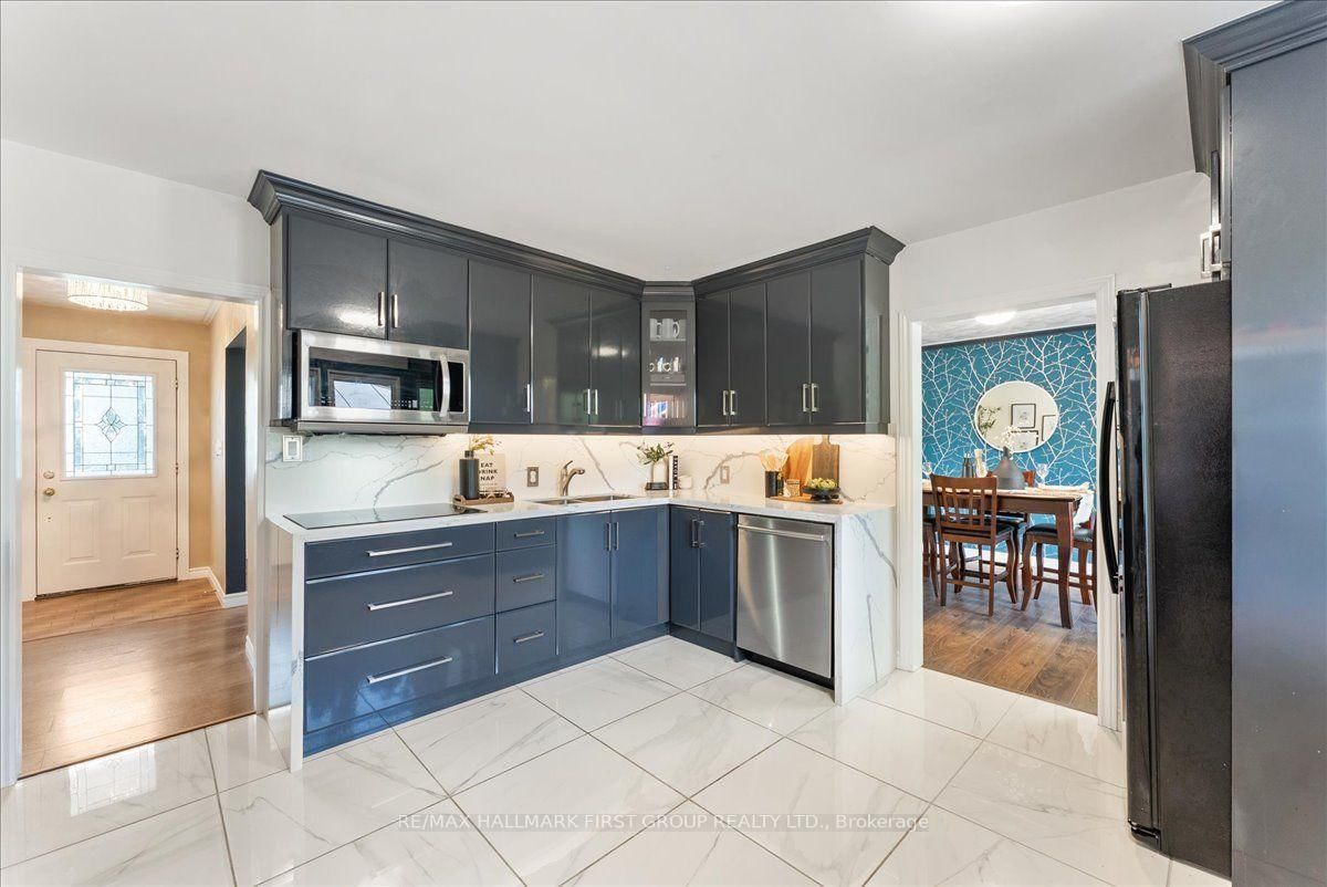 121 Nappadale Street • Kawartha Lakes, ON photo 15