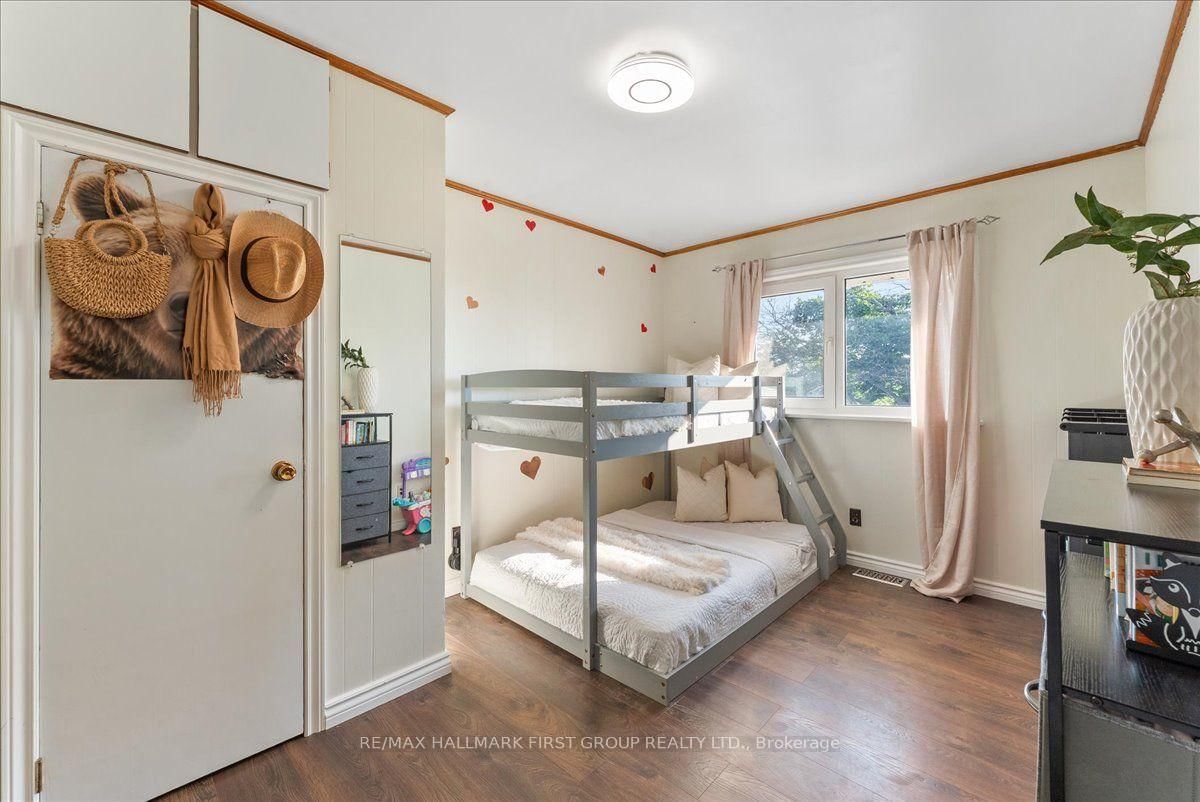 121 Nappadale Street • Kawartha Lakes, ON photo 22