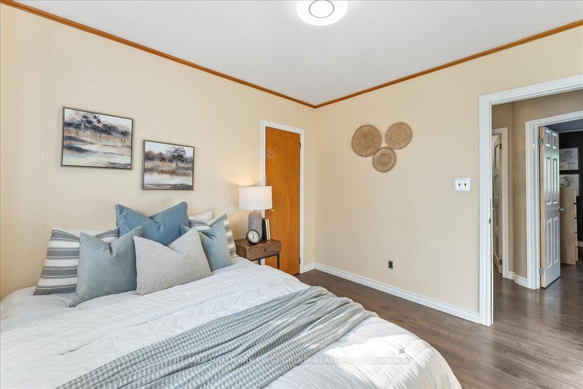 121 Nappadale Street • Kawartha Lakes, ON photo 25
