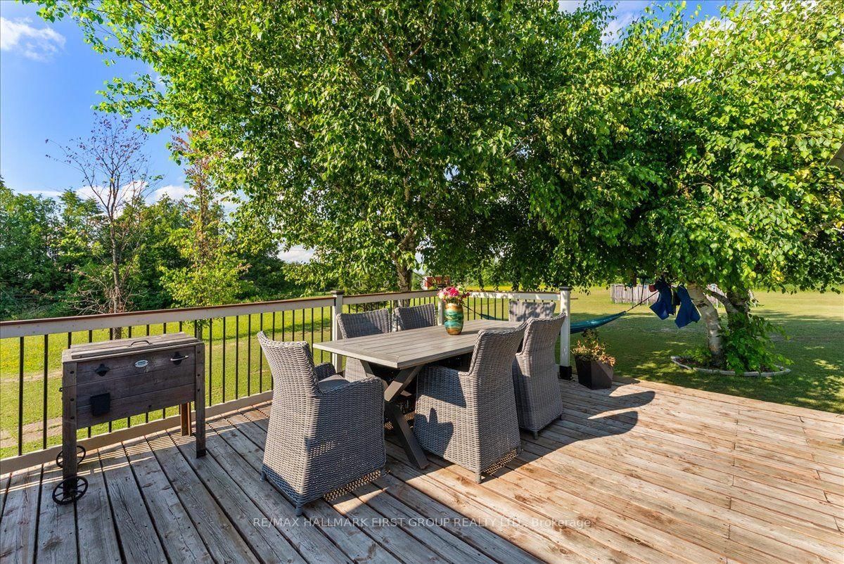 121 Nappadale Street • Kawartha Lakes, ON photo 33