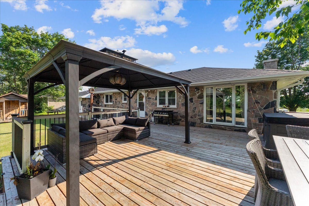 121 Nappadale Street • Kawartha Lakes, ON photo 35