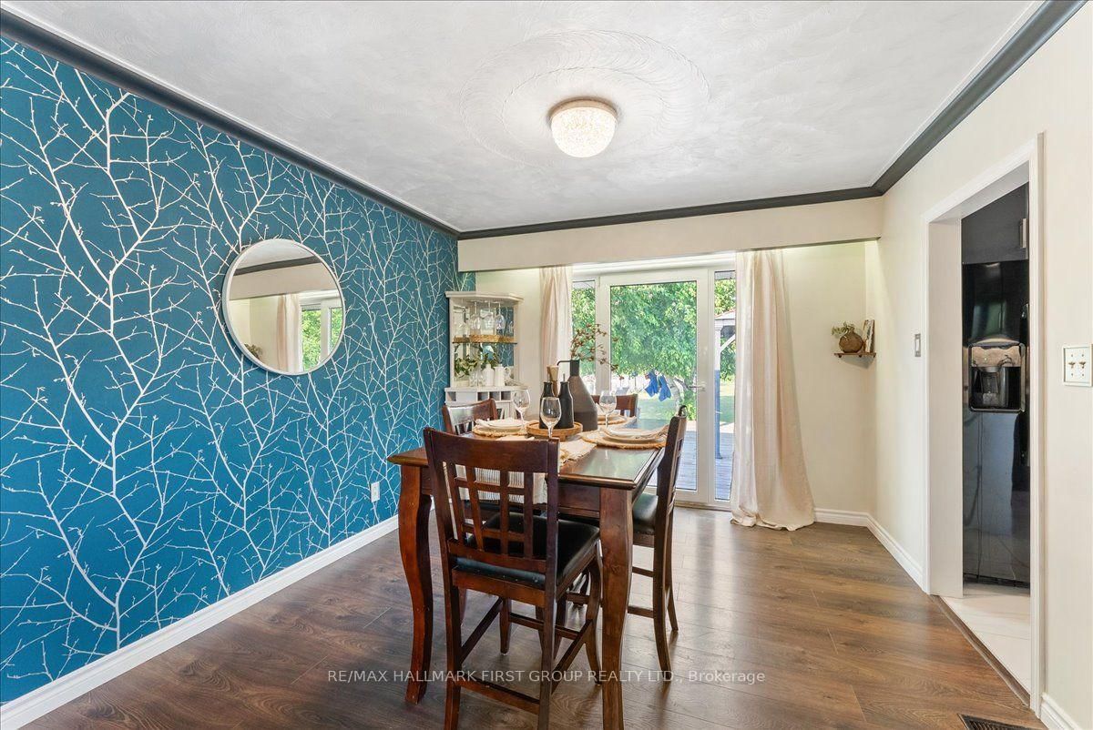 121 Nappadale Street • Kawartha Lakes, ON photo 9
